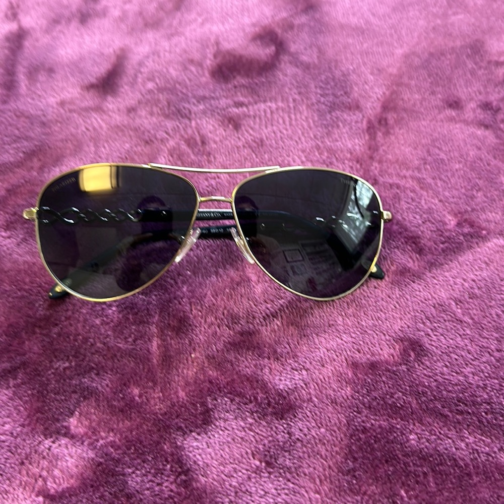 Tiffany & Co. Womens Aviator Sunglasses Polarized